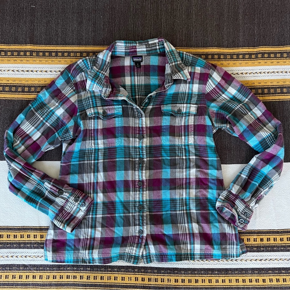 Patagonia Fjord Flannel women’s size 12